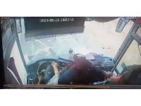 Antalya’da 1 kişinin öldüğü, 5 kişinin yaralandığı kaza kamerada