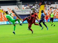 Trendyol Süper Lig: Y. Adana Demirspor:2 - Pendikspor: 0 (İlk yarı)