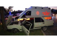 Mersin’de ambulans otomobille çarpıştı: 4 yaralı