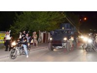 Adana’da narkotik polisi, uyuşturucu tacirlere göz açtırmıyor