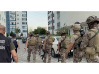 Mersin’de ’dublörlü’ dolandırıcılık çetesine şafak operasyonu: 23 gözaltı kararı