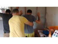 Adana’da kaçak sigara üretilen eve operasyon: 3 gözaltı