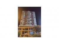 Hırsızlar yangın merdivenini kullanıp daireye girdi, altın ve kadın kıyafeti çaldı