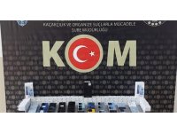 Hatay’da kaçak telefon operasyonu