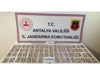 Antalya’da bin 85 adet uyuşturucu hap ele geçirildi