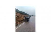 Kontrolden çıkan otomobil takla attı:1 ölü, 5 yaralı