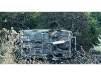 Bahçeye uçan otomobil alev aldı: 1 kişi yanarak can verdi, 5 kişi yaralandı