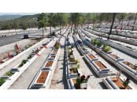 Kapıçam Mezarlığında çevre düzenlemesi sürüyor