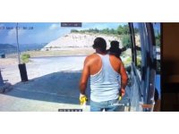Mersin’de 1 kişinin hayatını kaybettiği silahlı kavga kamerada