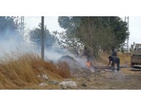 Kaynak makinesinden sıçrayan kıvılcım yangına neden oldu, işçiler söndürmek için mücadele etti