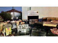 Antalya’da piyasaya sürülmeye çalışılan 12 ton kaçak kahve ele geçirildi