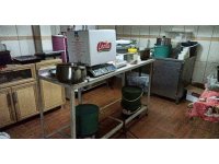 Mide bulandıran görüntülerin olduğu lokanta, belediye ekiplerince kapatıldı