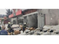 Hatay’da bir iş yerinde yangın çıktı