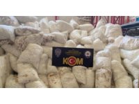 Adana’da 37 milyon 627 bin TL değerinde gümrük kaçağı makaron ele geçirildi