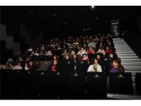 Akdenizli öğrencilerin sinema keyfi