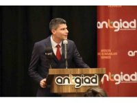 ANTGİAD Başkanı Sert:" Türkiye, turizmde ilk 9 ayda 42 milyar dolarlık gelire ulaşılırken bu gelirin lokomotifi Antalya olmuştur"