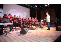 Konyaaltı’nda türkü gecesi