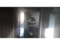 Hatay’da evde çıkan yangın komşuları korkuttu