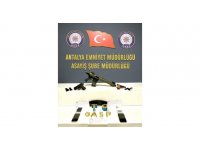 Nitelikli yağma şüphelisi 3 kişi tutuklandı