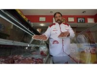 İthal canlı hayvan alımıyla kırmızı et fiyatlarında yüzde 5-10 arası düşüş bekleniyor