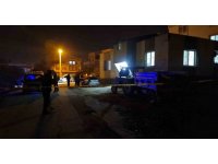 Hamile eşini bıçaklayarak öldürdü, otomobilini uçuruma sürerek intihara kalkıştı