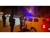 Kahramanmaraş’ta jandarmadan yılbaşı uygulaması