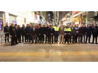 İskenderun’da polisler yeni yıla iş başında girdi