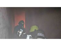 Mersin’de ev yangını ekiplerin müdahalesiyle söndürüldü