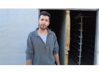 Köyünde kurduğu serada tek başına yılda 20 ton istiridye mantarı üretiyor