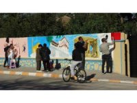 İlçeyi güzelleştirmek isteyen gönüllüler bir oldu, mahalle sanat sokağına döndü