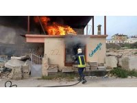 Hatay’da bir evde çıkan yangın maddi hasara neden oldu