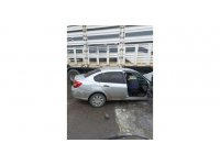 Tır ile otomobil çarpıştı: 2 yaralı