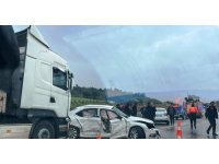 Osmaniye’de 2 aracın karıştığı zincirleme kazada 2 kişi yaralandı
