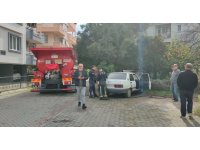 Park edip gittiği otomobilini geldiğinde yanarken buldu