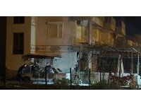 Evin önünde park halindeki otomobil alev alev yandı