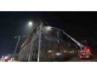 Mersin’deki fabrika yangını söndürüldü