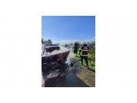 Hatay’da otomobilde yangın çıktı