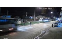 Adana’da kavga eden çocuklardan biri kaçarken midibüsün çarpması sonucu hayatını kaybetti