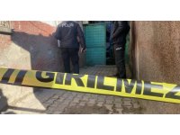 Yatağında ölü bulundu