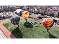 Salda Gölü’nün muhteşem manzarası sıcak hava balonlarıyla birleşecek