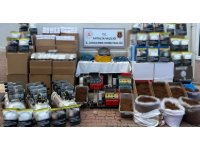 Antalya’da jandarmadan kaçak sigara imalathanesine baskın