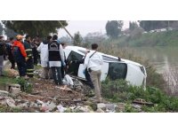 Asi Nehri’ne düşen otomobilde bir kişi ölü bulundu