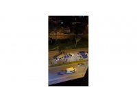 Kasası açık kamyonetle yolu kapatıp asker eğlencesi düzenlediler