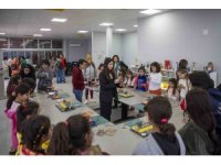 Aileler, sanal gerçekliğin sınırlarını çocuklarıyla birlikte keşfetti