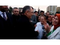 Bakan Özhaseki’den Metin Tamer Sitesi ve Sefa Evler Sitesi sakinlerine müjdeli haber