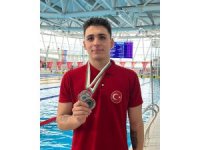 Antalyasporlu Poyraz’dan, Burgaz’da 2 gümüş madalya
