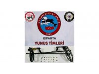 Isparta’da tarihi eserle yakalanan 2 şahsa işlem yapıldı