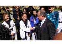 Osman Aşkın Bak: "Kahramanmaraş’a 12 bin 500 kişilik stadyum kazandıracağız"