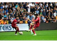 Trendyol Süper Lig: Y. Adana Demirspor: 1 - Sivasspor: 0 (İlk yarı)