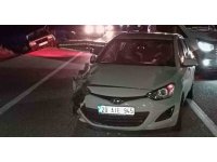 Burdur’da iki otomobil çarpıştı: 3 yaralı